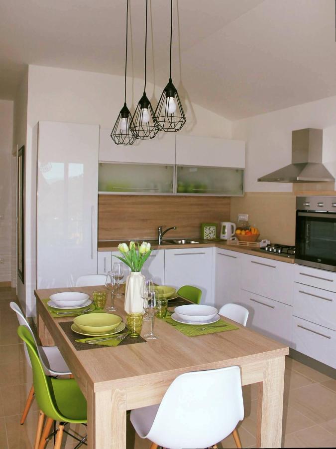 Apartman Ruza 2 Opric エクステリア 写真