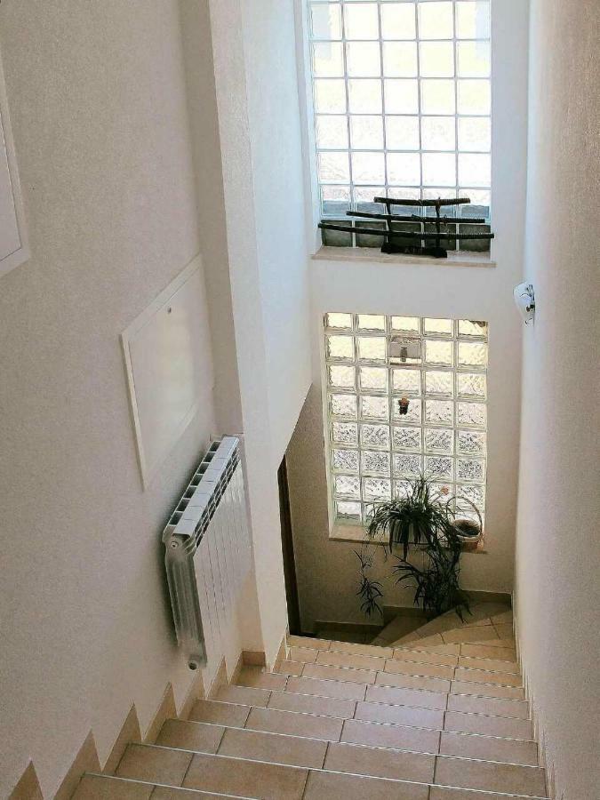 Apartman Ruza 2 Opric エクステリア 写真