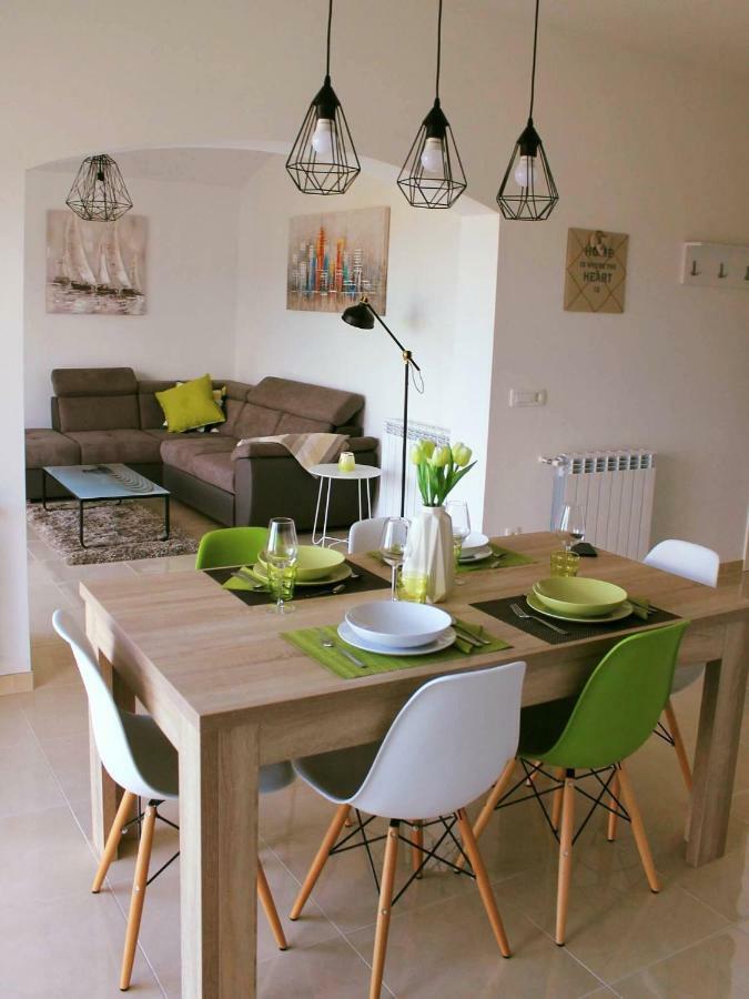 Apartman Ruza 2 Opric エクステリア 写真