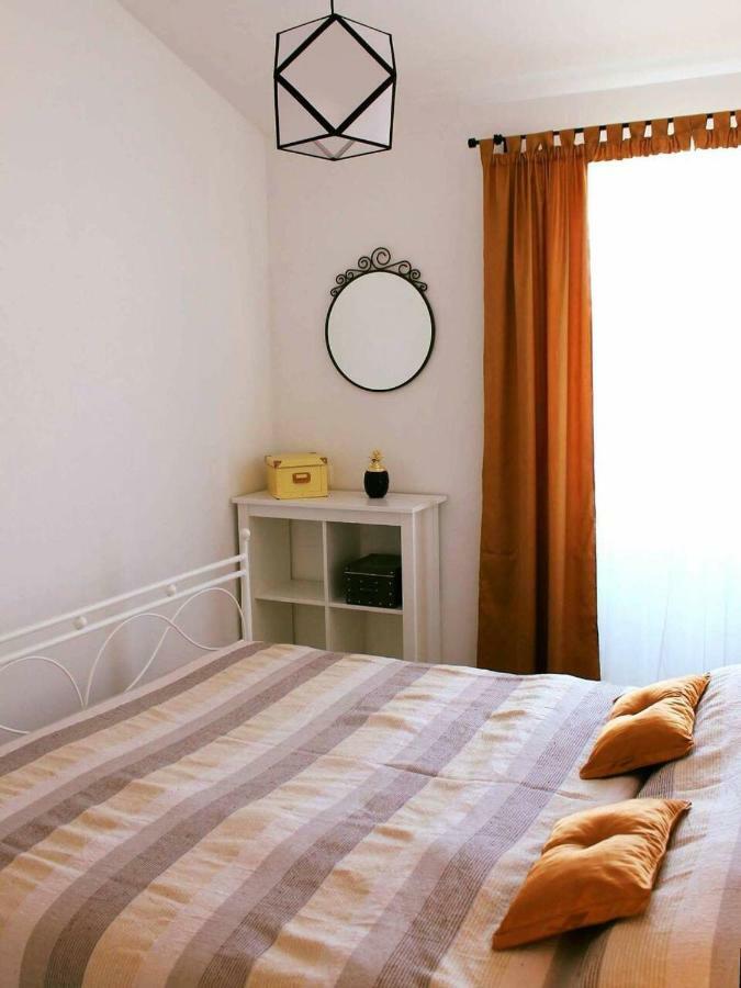 Apartman Ruza 2 Opric エクステリア 写真